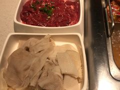 -海底捞火锅鲜切牛肉主题店(长寿路店)