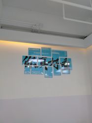 -V7 HAIR SALON