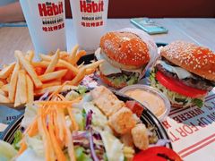 -The Habit Burger Grill 哈比特汉堡(复兴soho店)