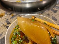 -肖肖酸萝卜鱼火锅(总店)