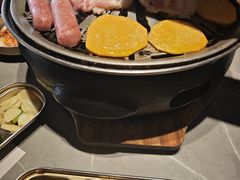 -草家酱蟹炭火烤肉店(珲春南路一店)