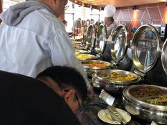 自助取餐区-汇泉王朝大饭店-旋转餐厅(南海路店)