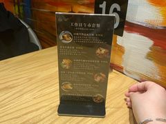 -LO CALCOW卡路力轻食主义餐厅(陆家嘴店)