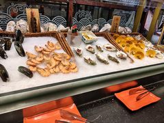 -四海一家自助餐(益田假日广场店)