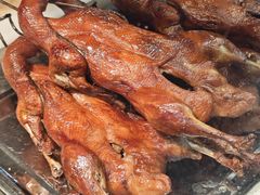 -上海枇杷烤鸭(燕丰商场店)