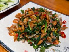 -梁姐啤酒鱼(兴坪古镇店)