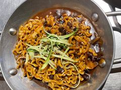 炸酱拉面-富乐满韩国正宗炸鸡韩国料理(虹泉路店)