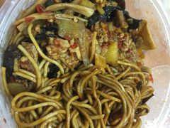 素浇辣肉拌面-小桃园餐厅