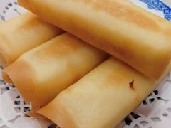 金牌炸牛奶-广信牛奶甜品世家(台东店)