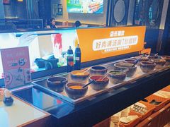 -呷哺呷哺(融创茂店)