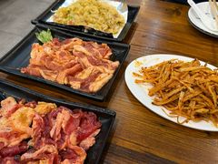 -韩风烤牛肉冷面店
