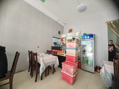 -阿隆煲店(秀仁苑店)