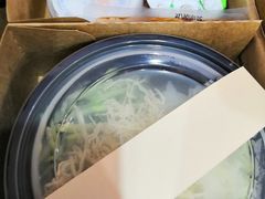 -瑞幸咖啡(外滩SOHO店)