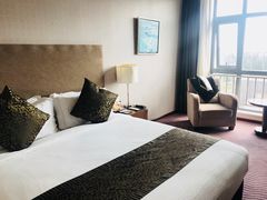 -上海如意智慧酒店(上海科学院店)