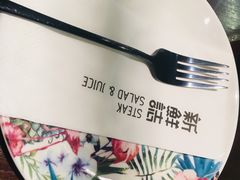 -新鲜誌·新派食集(万象天地店)
