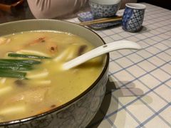 -在湖边私厨小馆