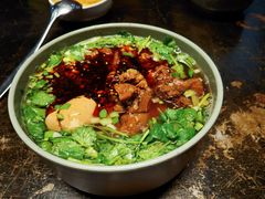-臻老板牛肉面(光华路SOHO店)