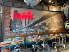 -玛格萝妮(汇智国际商业中心店)