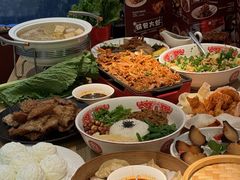 -红东阁东北菜烤肉酒馆(CROSS万象汇店)