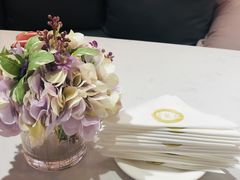 -金私燕鲜炖燕窝(万达店)