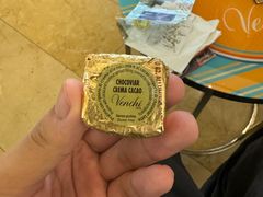 -VENCHI 闻绮(广州太古汇店)
