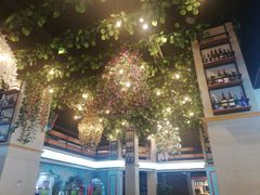 -壹号院音乐餐厅•烤全羊•新疆菜(浐灞店)