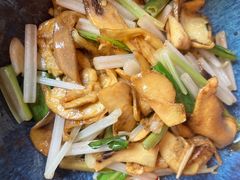 -半山腰·云南菜(侨福芳草地店)