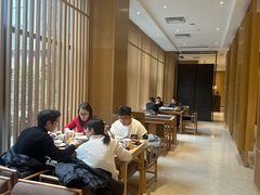 -鱼鲜饭香·招牌汽锅剁椒鱼头王