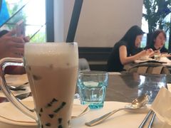 -港丽餐厅(高德置地店)