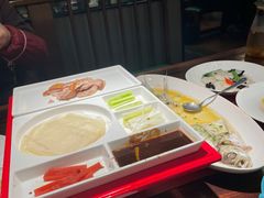 -荷塘秋月·本帮江浙菜(国权路店)