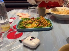 -肥肥虾庄·金牌油焖大虾(杨园滨江时代walk店)