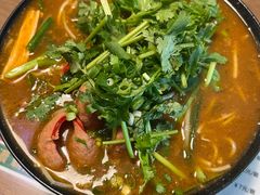 -肥汁米蘭香港米线(定西路店)