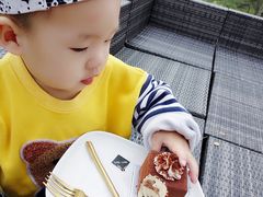 -UNI UNI(环亚凯瑟琳店)