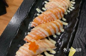 Sauce-Braised Snow Crab Stick Sushi