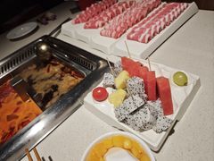 -海底捞火锅鲜切牛肉主题店(长寿路店)