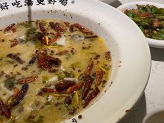 -江渔儿酸菜鱼(奥园广场金发购物中心店)