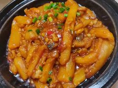 鱼香茄子煲-强记烧鸡(信业悦都汇店)