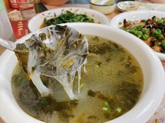 酸菜粉丝汤-洪霞餐馆