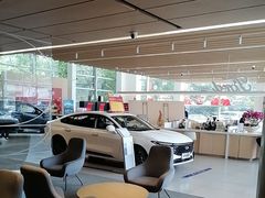 -上海协通福骋福特4S店(汶水路店)