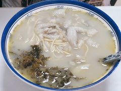 -明呈黄鱼面馆(斜土路店)