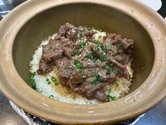 -红星光发煲仔饭(文海店)
