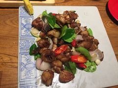 柠檬香叶鸡-云海肴云南菜·蒸汽石锅鱼(北京良乡华冠店)