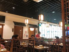 大堂-雪乡阁东北农家菜(颛桥约好休闲街店)
