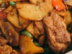 -张大师鸭爪爪特色干锅(南湖店)