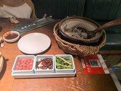 -南拳十三姨·潮汕砂锅粥(世纪金源店)