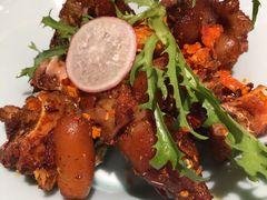 香烤飘香猪蹄-雀蓝川菜(奥体广场店)