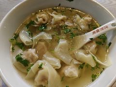 -周震馄饨(雅达阳羡溪山店)