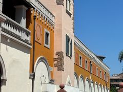 -佛罗伦萨小镇广佛名品奥特莱斯(疏港路店)