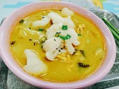 咖喱火锅鱼-中央财经大学-食堂