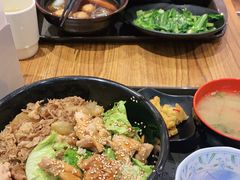 -食其家·牛丼咖喱(金桥太茂店)